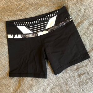 Lululemon biker shorts